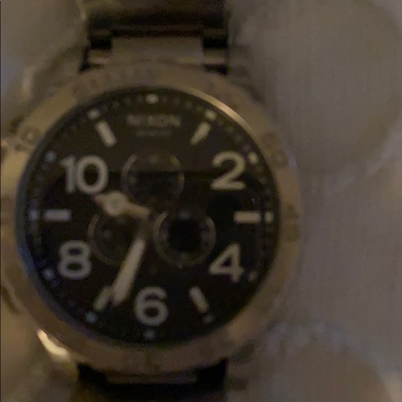 Nixon 51-30 stainless/black chrono 51mm - Picture 2 of 3